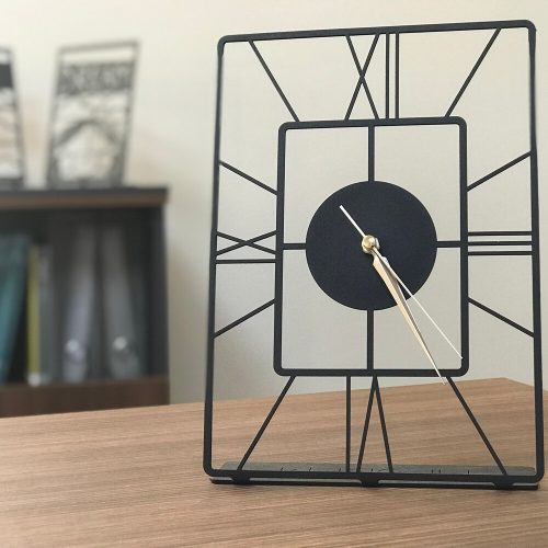 Elegáns fekete fém dekoratív óra, 20x30 cm | Falra szerelhető, 100% fém, 2 mm vastag