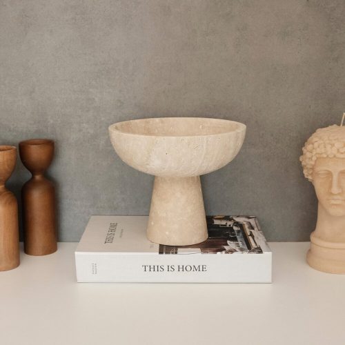 Elegáns talpú tál, 20 cm átmérő x 17 cm magasság, 100% travertin márvány, bézs | Tökéletes otthoni dekorációhoz és középpontokhoz, stílusos és tartós kialakítás