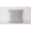 Kézzel készített világosszürke zsenília párnahuzat (50 x 50 cm) | 100% puha és kényelmes | Tökéletes a modern lakberendezéshez és kényelemhez | Elegáns dizájn