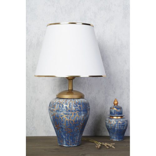 Stílusos asztali lámpa fém testtel és szövet sapkával, 50 cm magas, 30 cm szélesség | E27 aljzat, max 40W | Elegáns kék-fehér design modern terekhez