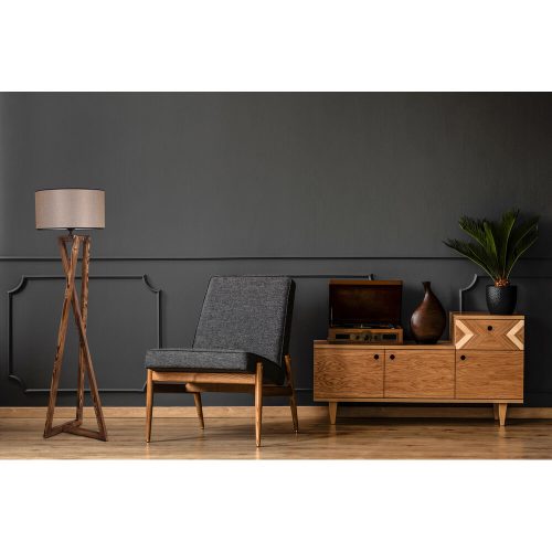 Ipari skandináv állólámpa, barna fenyőház, 150 cm magas, 24 cm szövet sapka, E27 aljzat, be-/kikapcsoló | Stílusos világítás modern terekbe