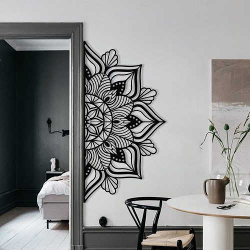 Stílusos fekete dekoratív fém falkiegészítő, 160 x 81 cm | 100% fém, 1,2 mm vastagság | Tökéletes modern lakberendezéshez és művészeti megjelenítéshez
