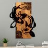 Elegáns dekoratív fa falkiegészítő, dió és fekete, 43 x 58 x 3 cm | 50% fa (3 cm) és 50% fém (1,5 cm) | Egyedi dizájn a stílusos lakberendezéshez