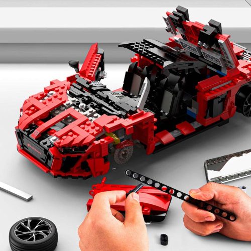 RC car 1:14 AUDI R8 Spyder tégla RC car 1:14 AUDI R8 Spyder téglák
